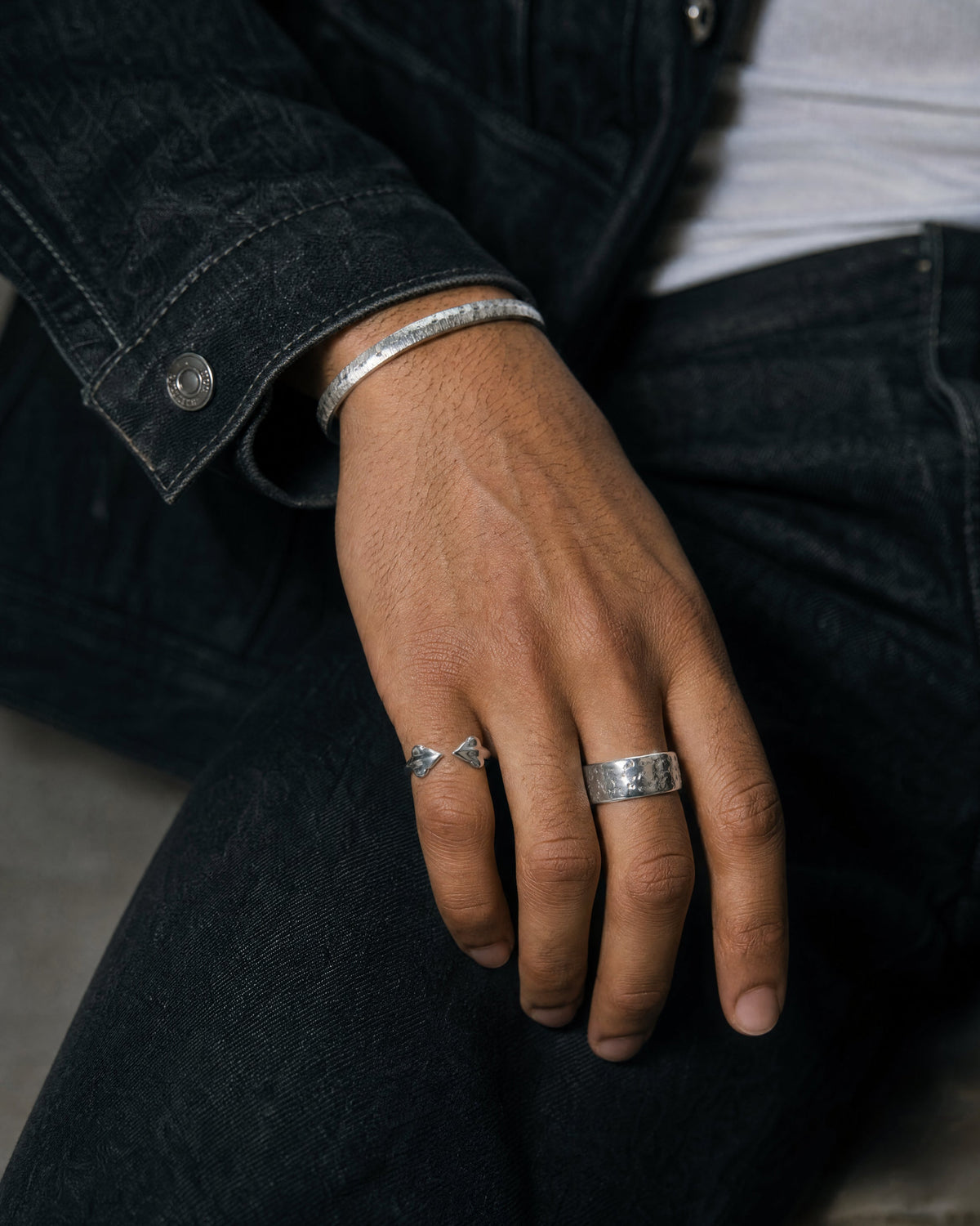 Attesa ring