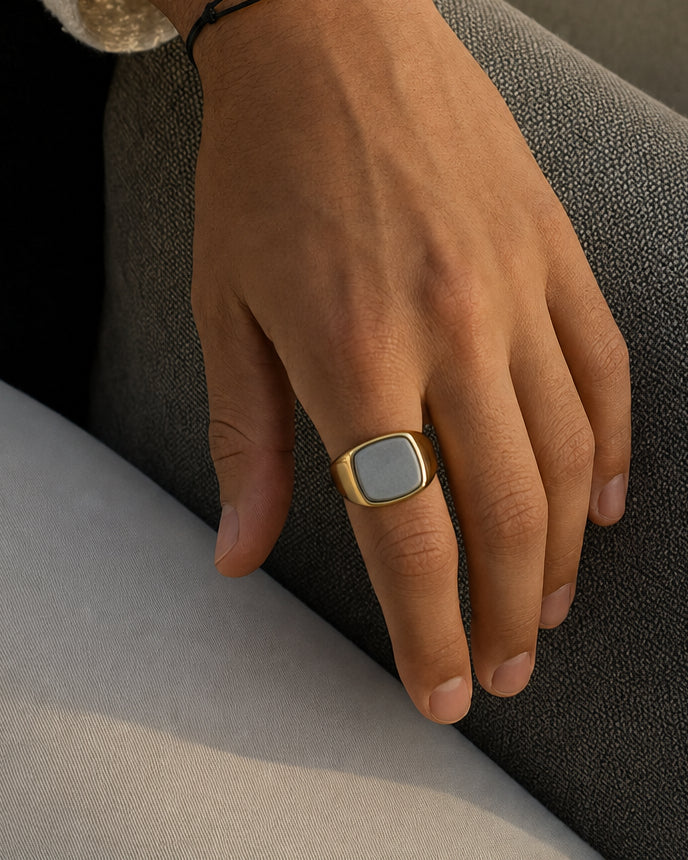 Carlo ring