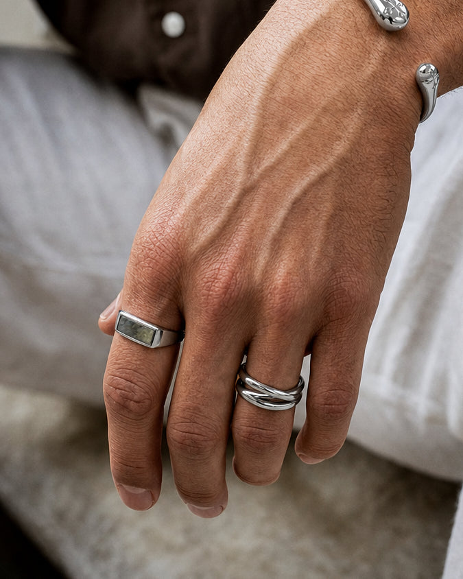 Aurel ring