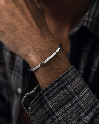 Bacio Bangle