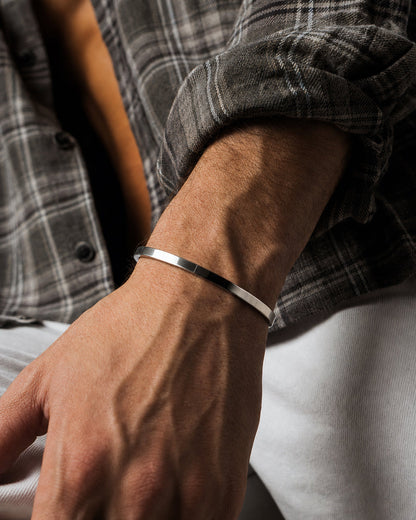 Bacio Bangle
