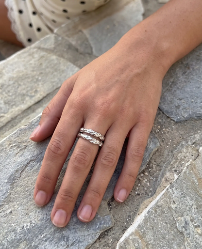 Carla ring