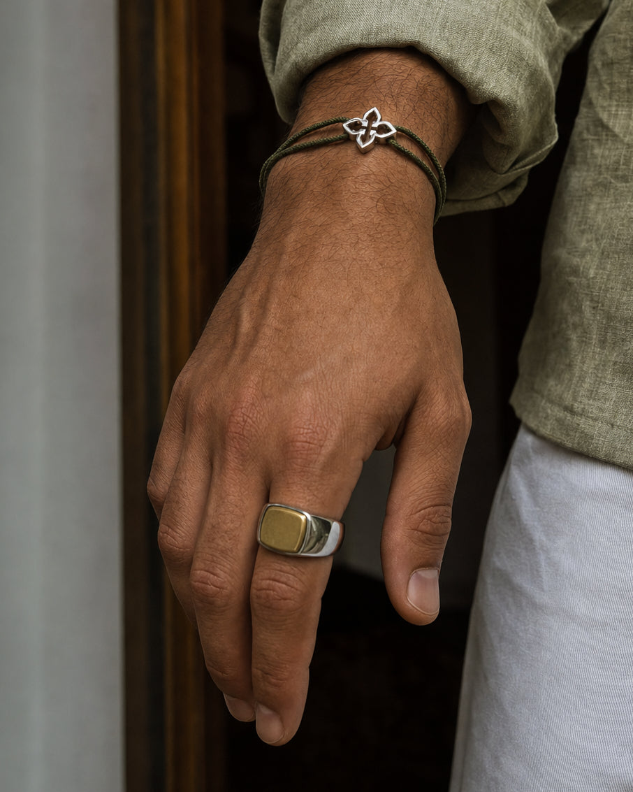 Carlo ring
