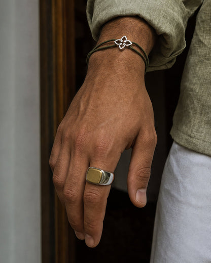 Carlo ring