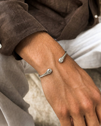 Damia bangle