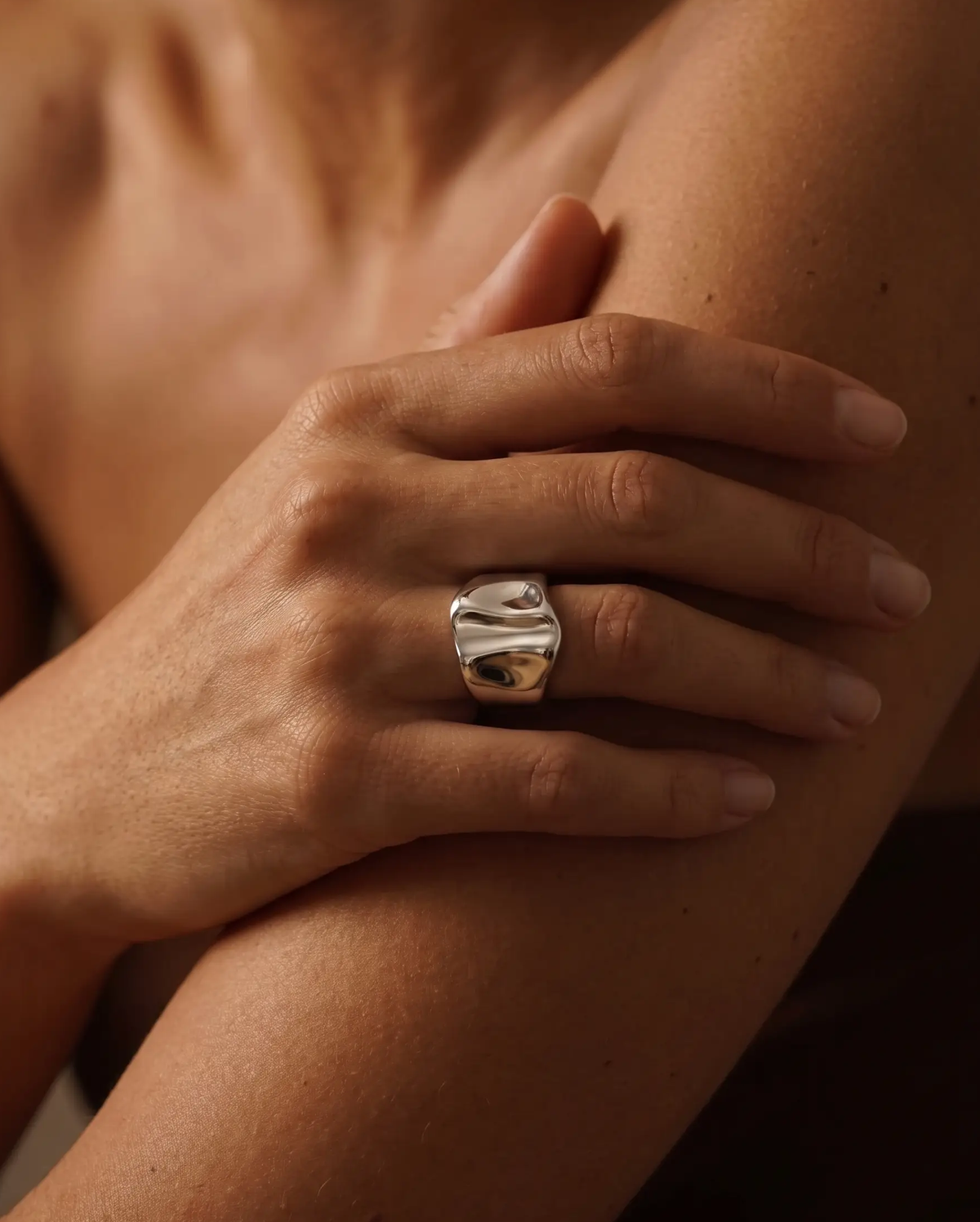 Anahit ring