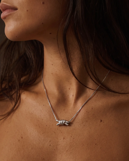 Elvia necklace