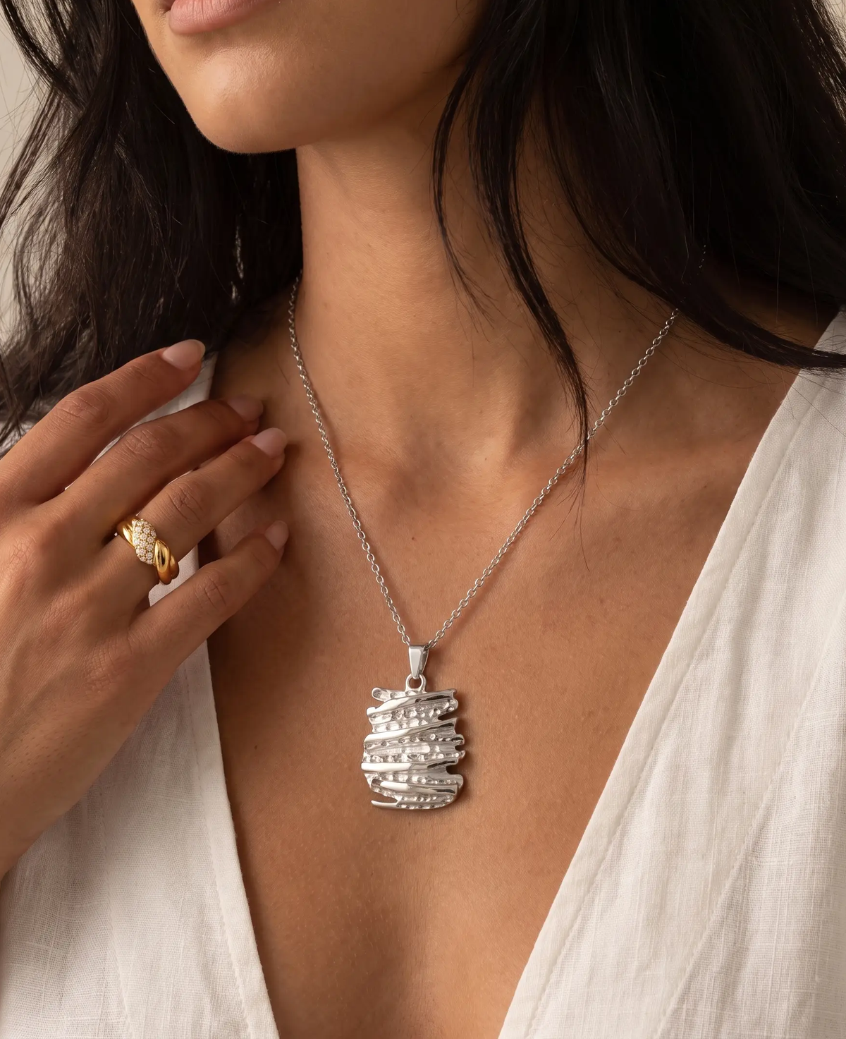 Eva necklace