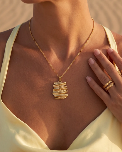 Eva necklace