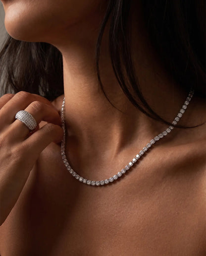 Fedra necklace