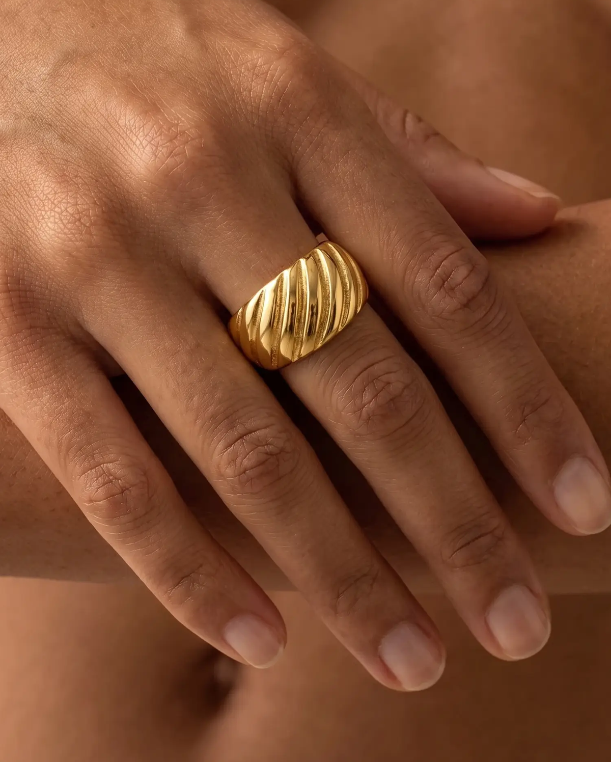 Fulvia ring