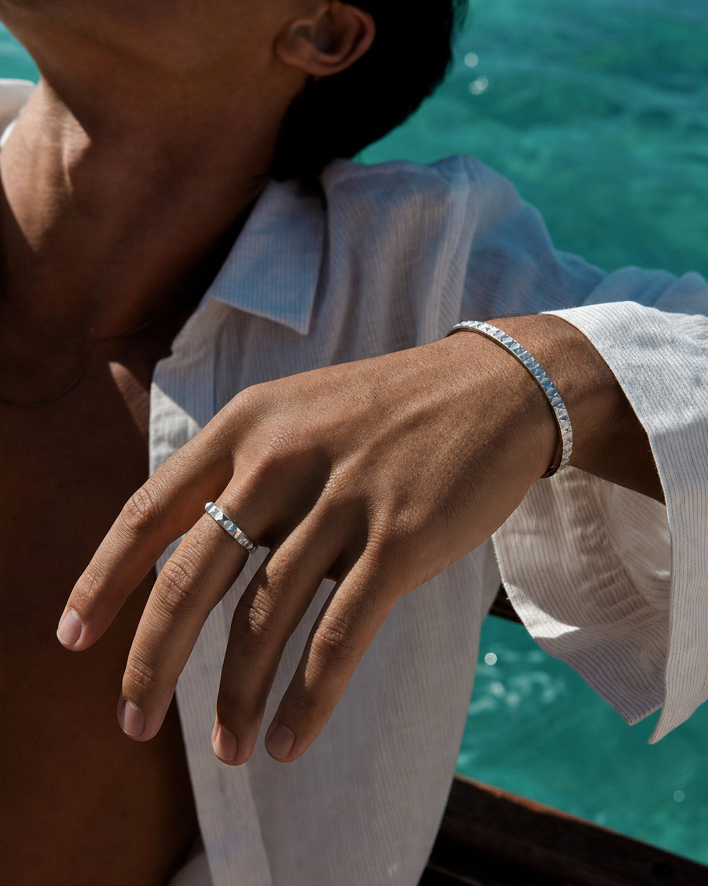 Halo ring
