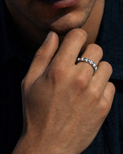 Halo ring