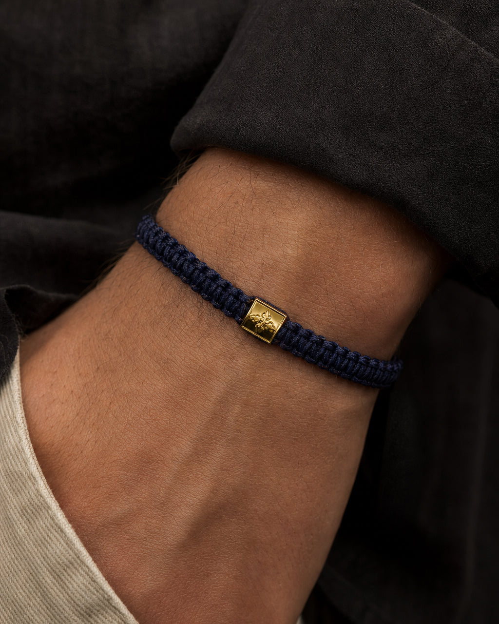 Loro bracelet