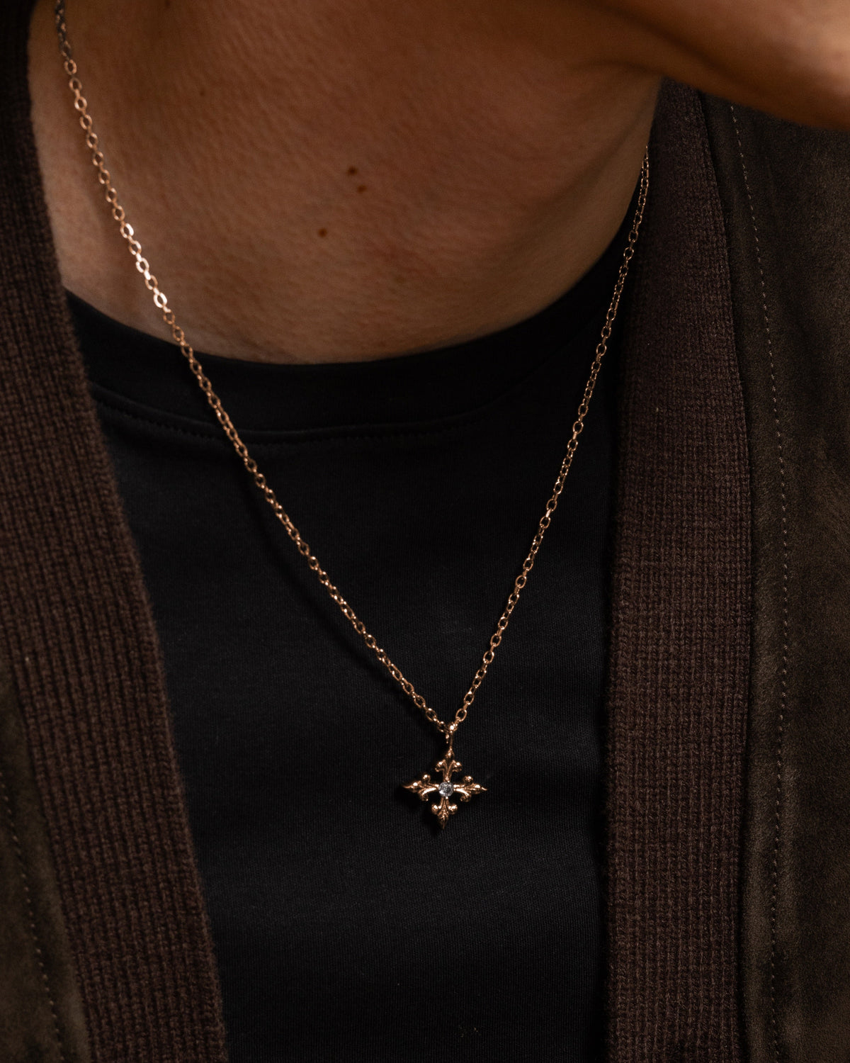 Luce necklace