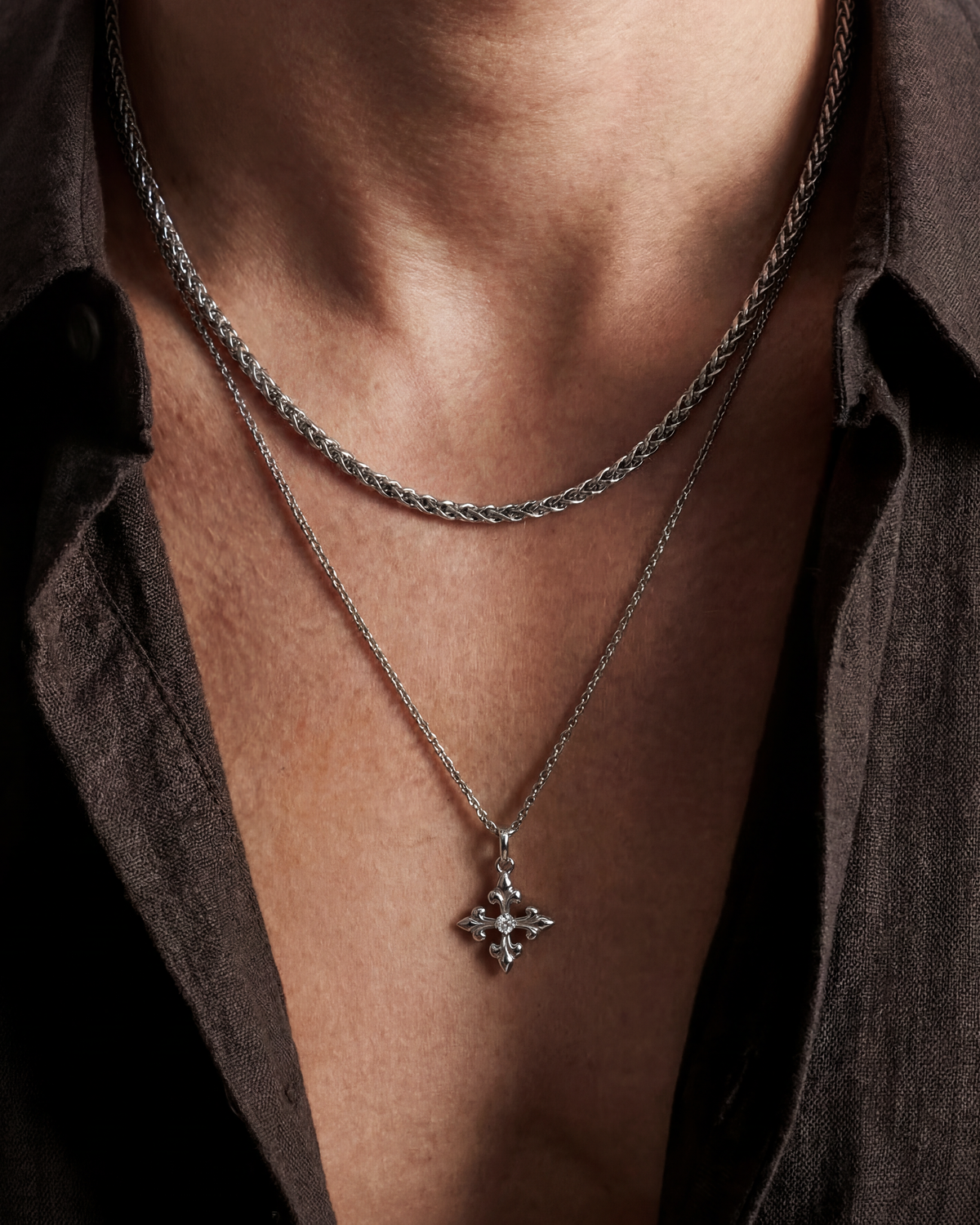 Luce necklace