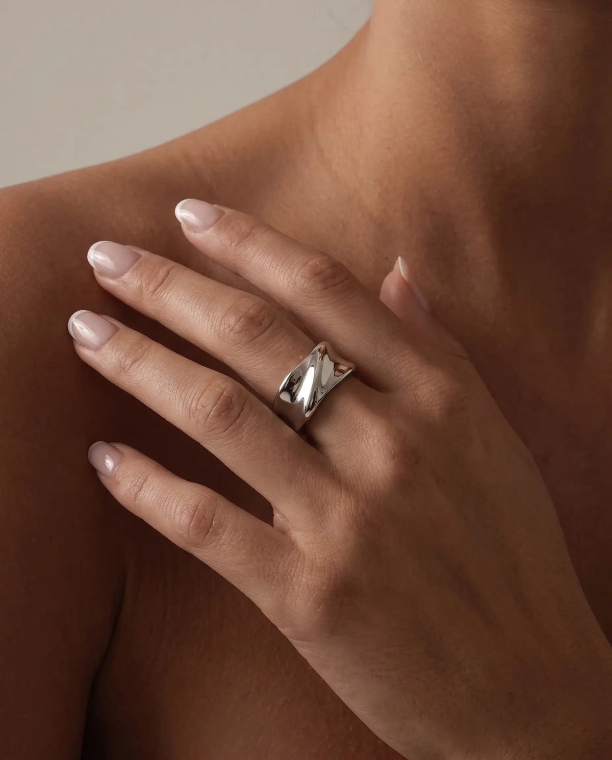 Mina ring