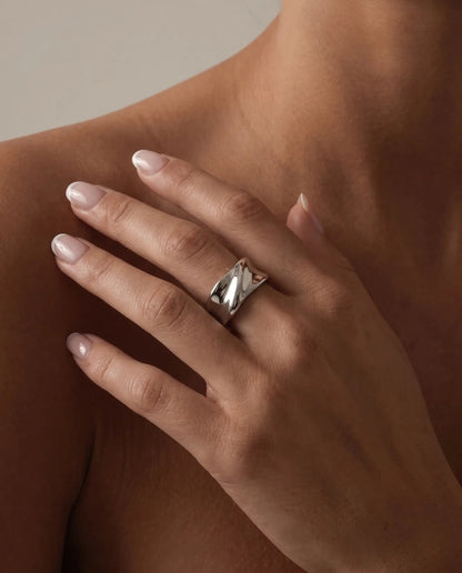 Mina ring