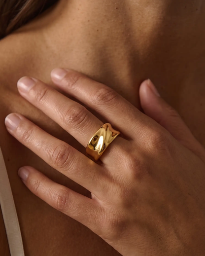 Mina ring