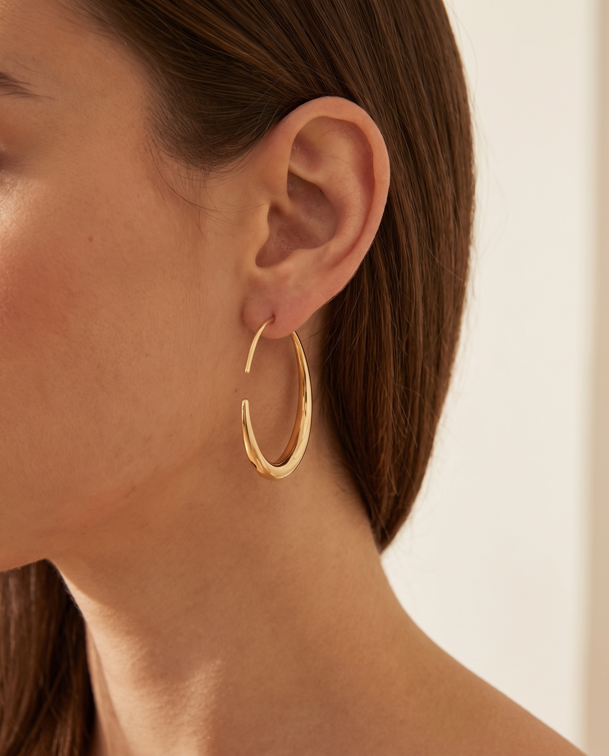 Naia earrings medium