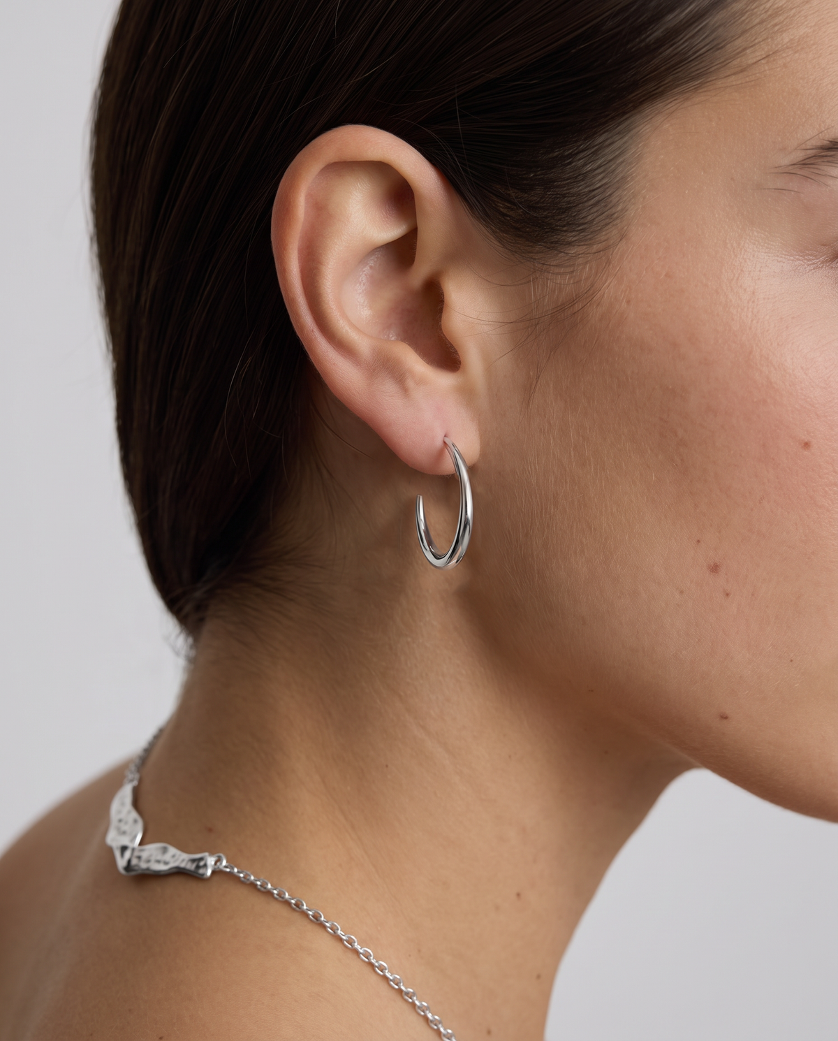 Naia earrings small