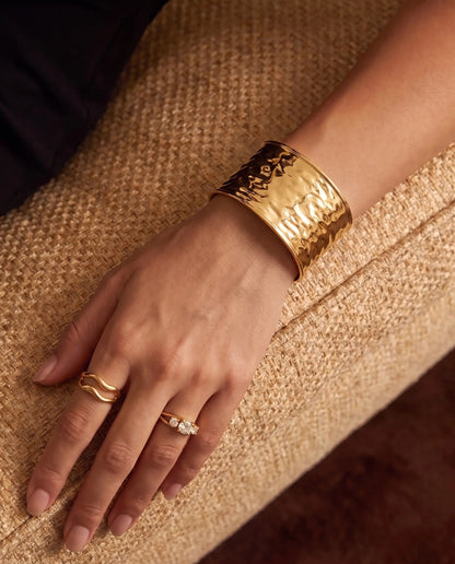 Ombra bangle