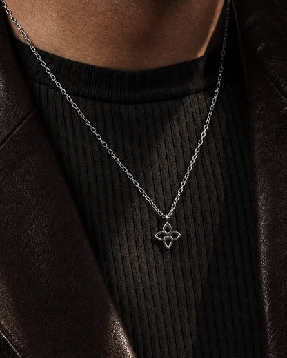 Pavia necklace