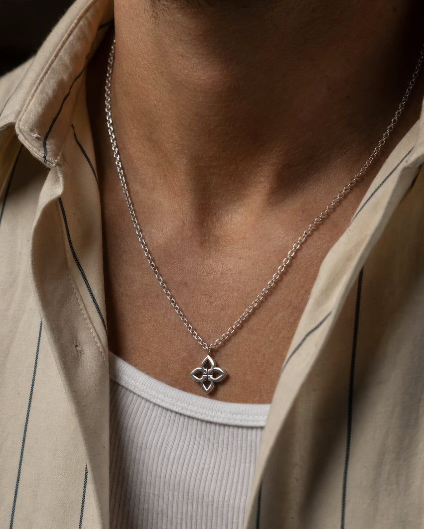Pavia necklace