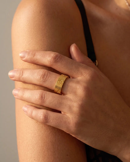 Prisca ring