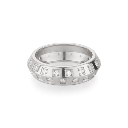 Quinta ring