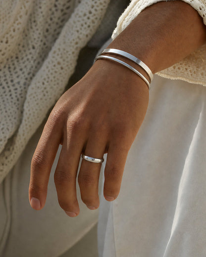 Lira ring