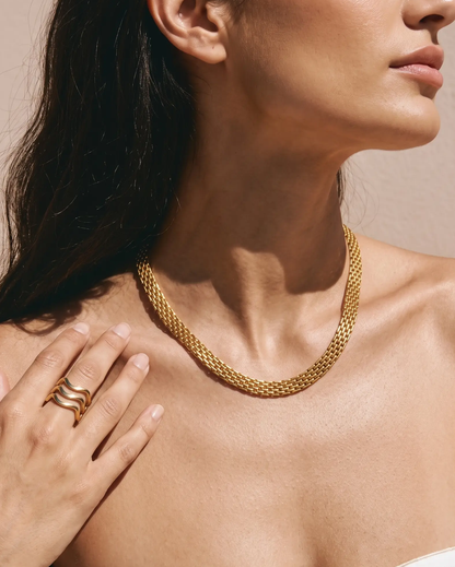 Savina necklace