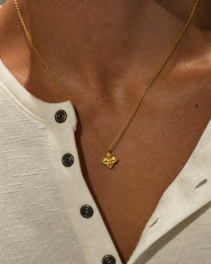 Vela necklace