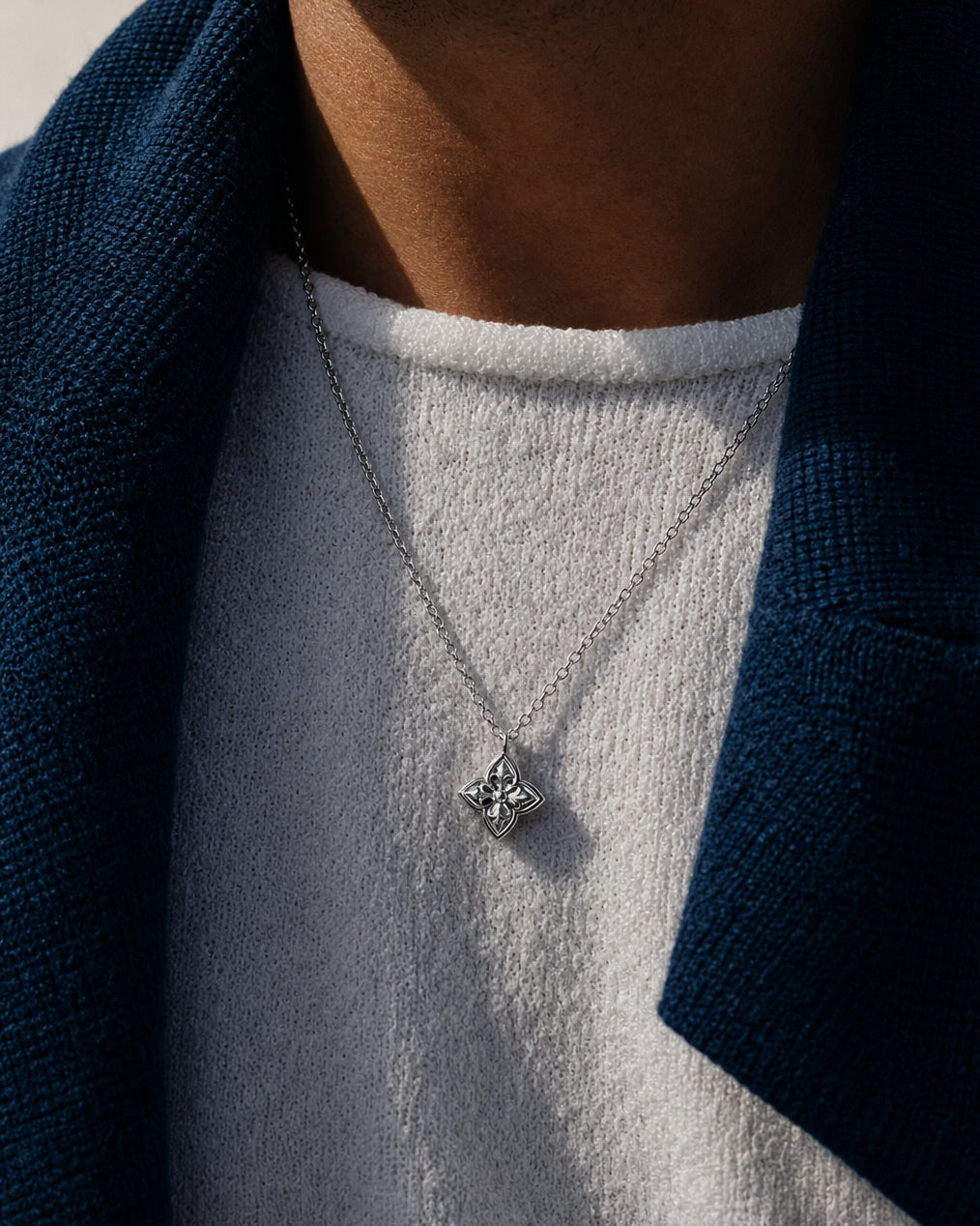 Vela necklace