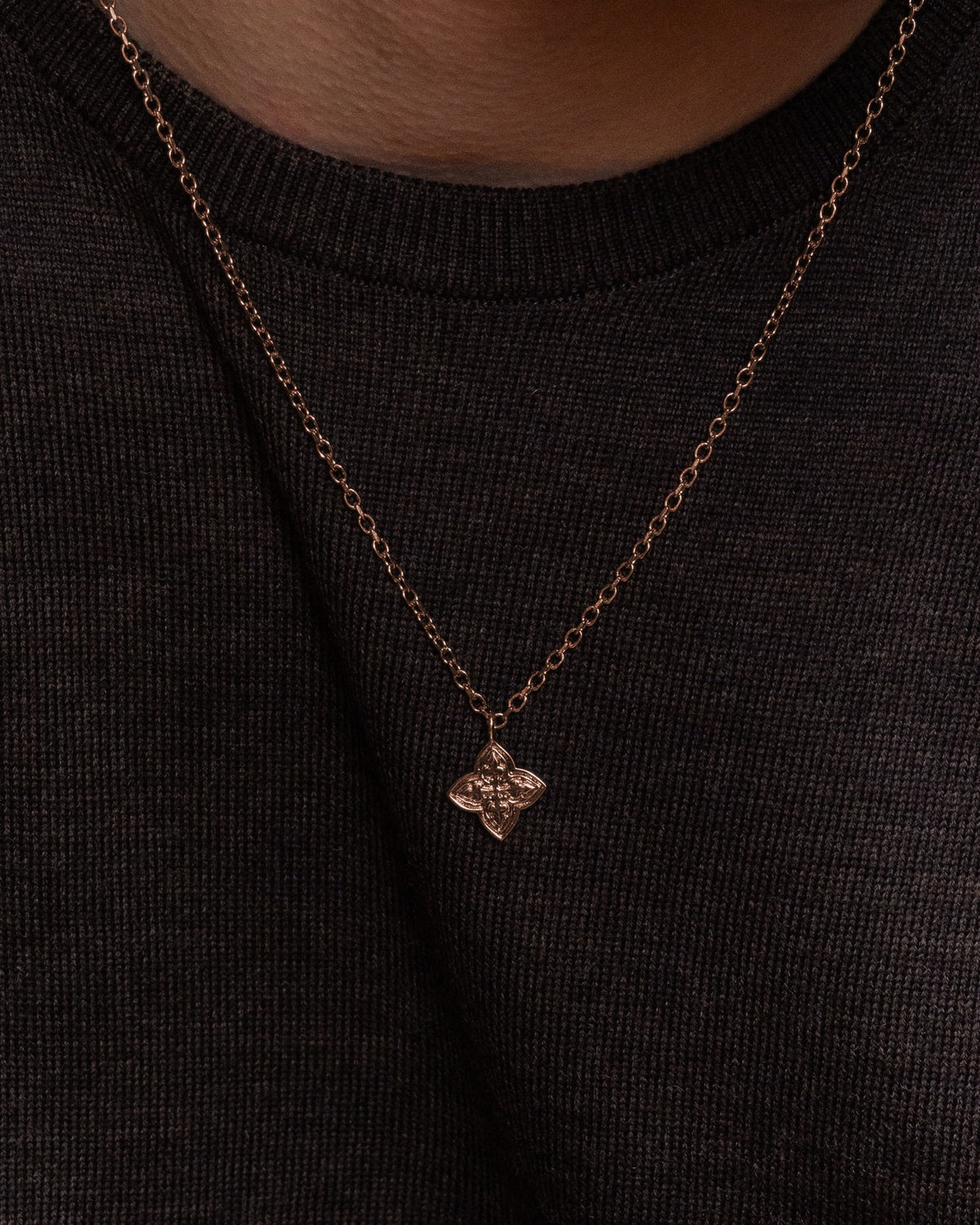 Vela necklace