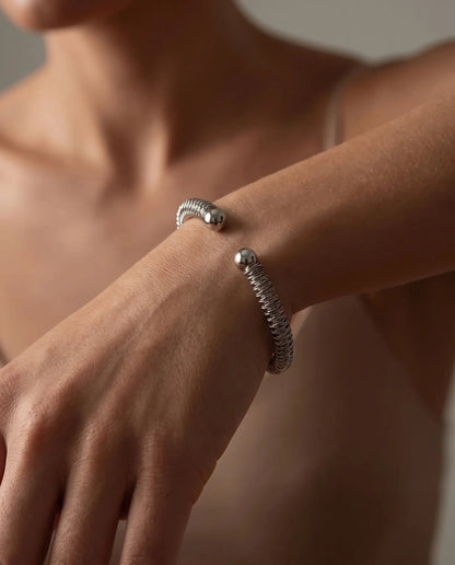 Venere bangle