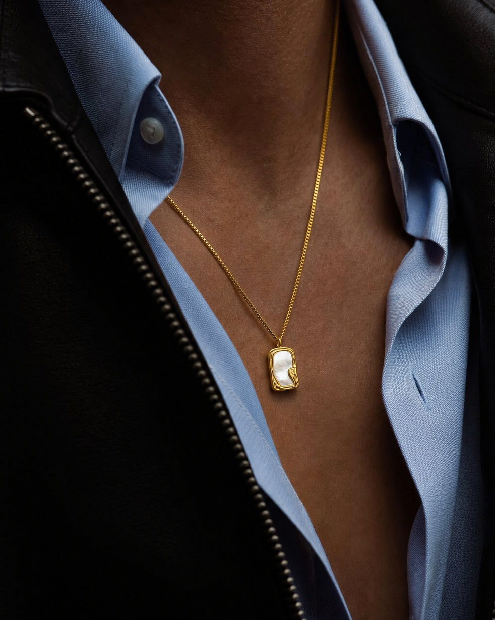 Volare necklace